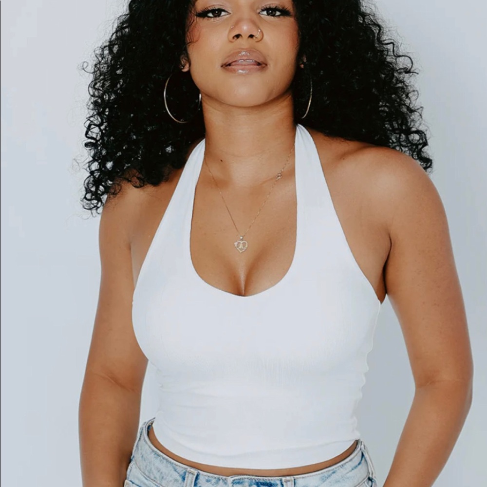 Klassy Network Halter Crop Brami - White - Medium - brand new with tags